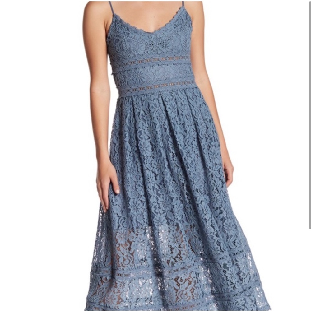 NSR lace dress